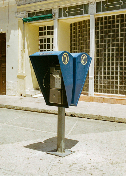 "Telefono Cubano" Art Print
